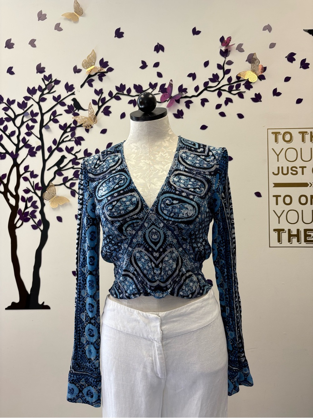 Free People Blue Paisley V-Neck Long Sleeve Top XS
